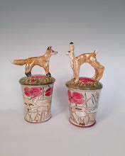 Load image into Gallery viewer, Fox store jar Earthenware decorated with  drawings of fox and little fox sculpture.
